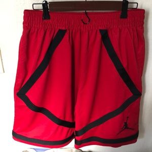 Preowned Jordan shorts size XL
